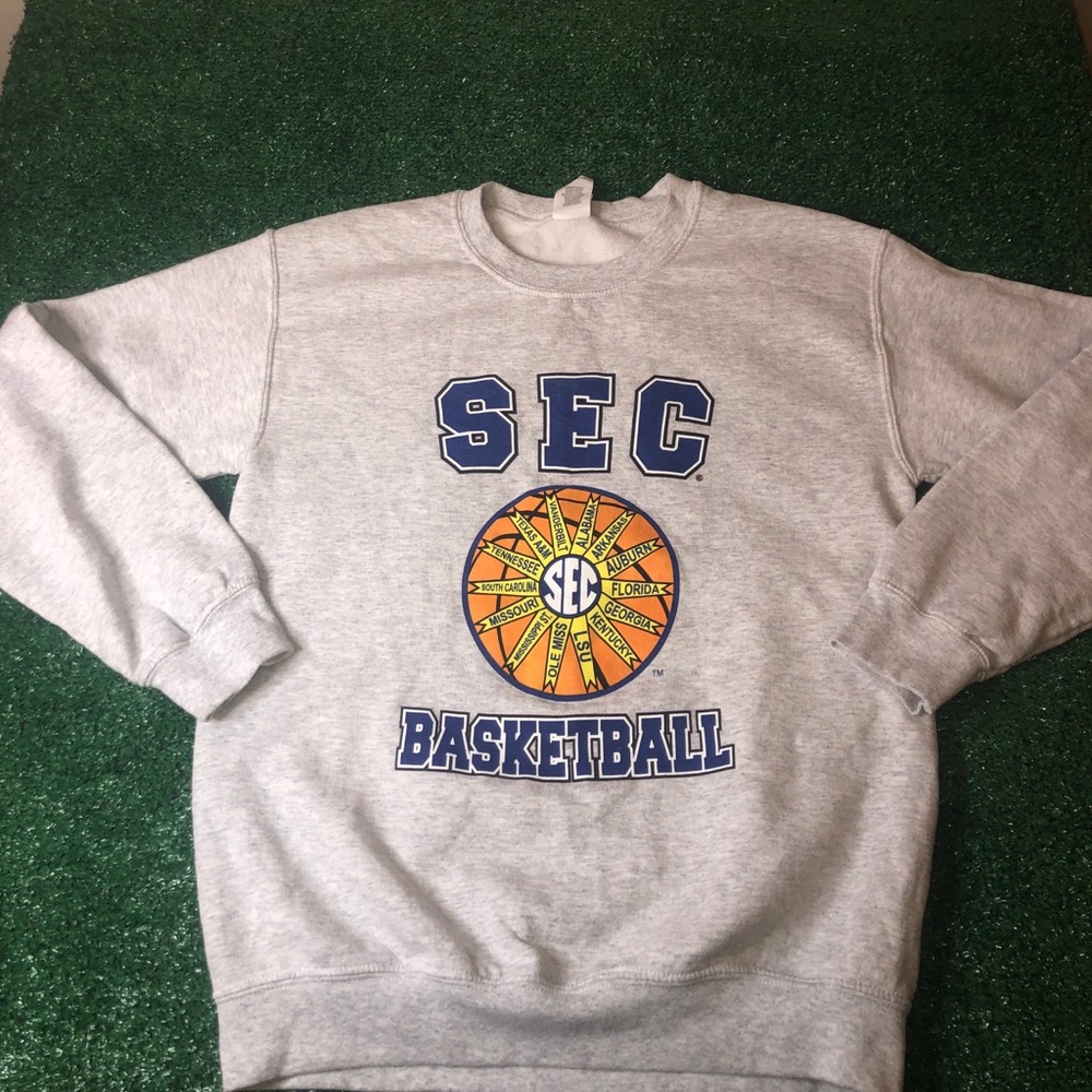 SEC Basketball Sweatshirt/Pullover Size Small